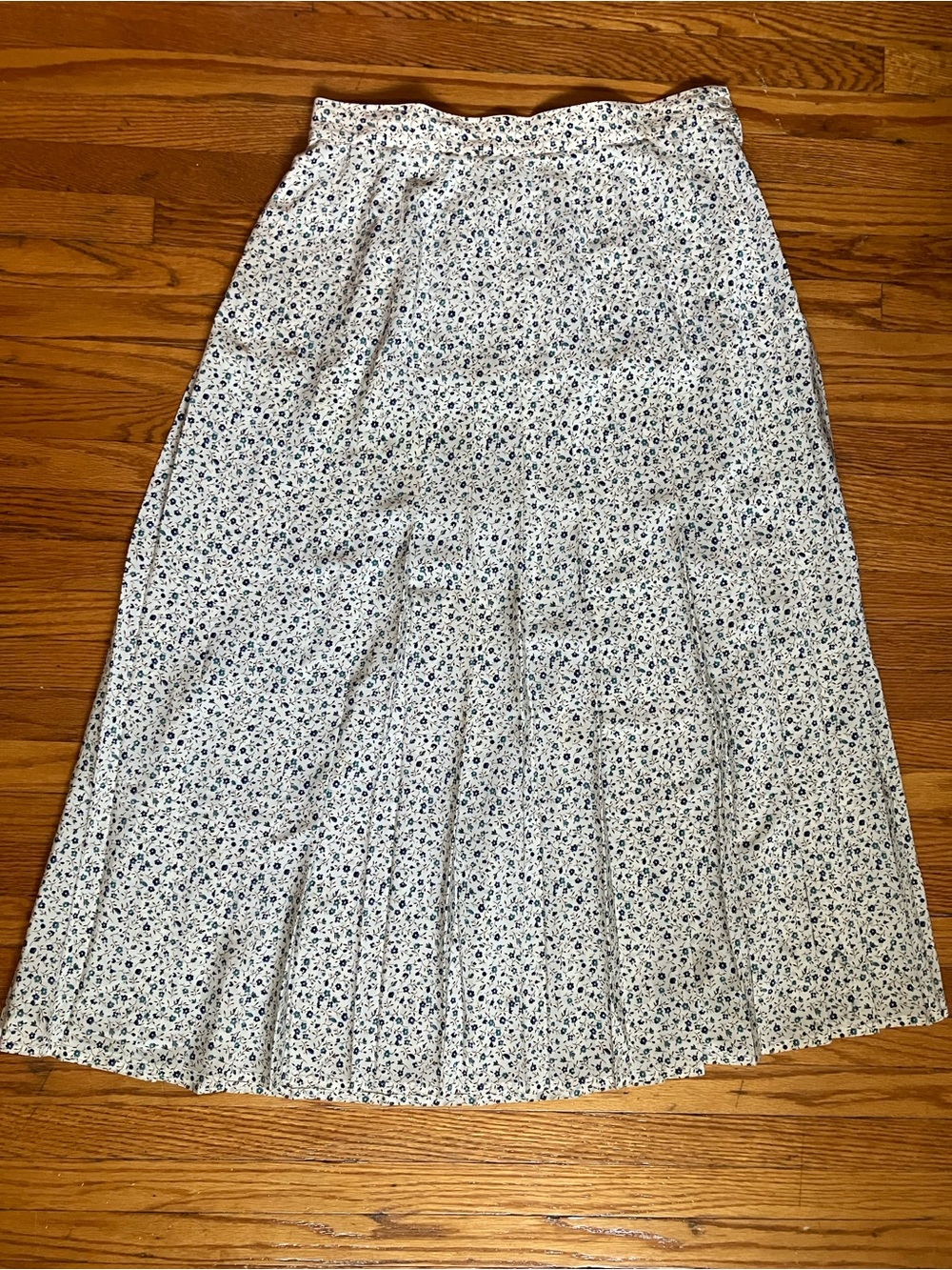 Pleated Floral Maxi Skirt